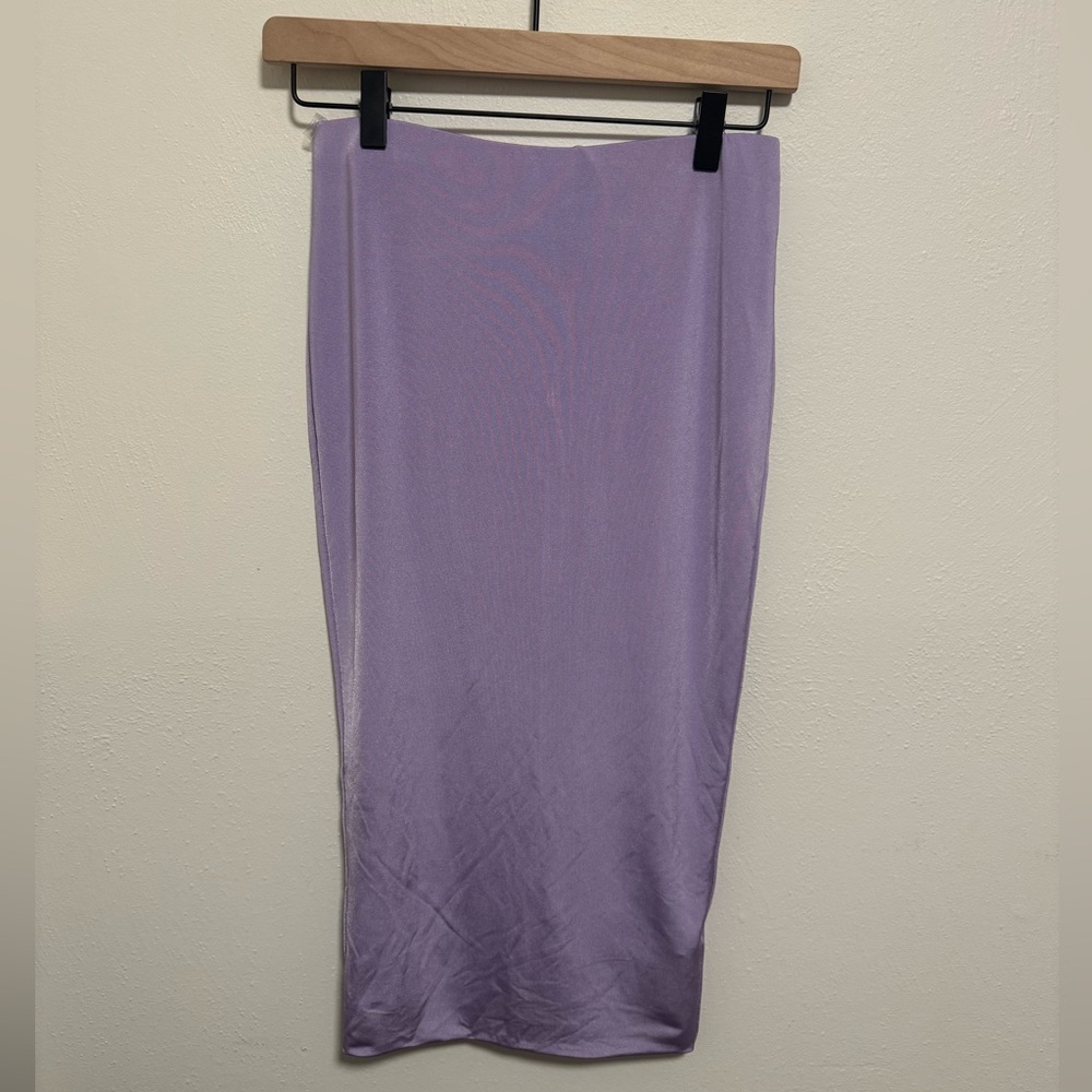 💜🌸 Tresser High Waisted Satin-like Midi Skirt ✨